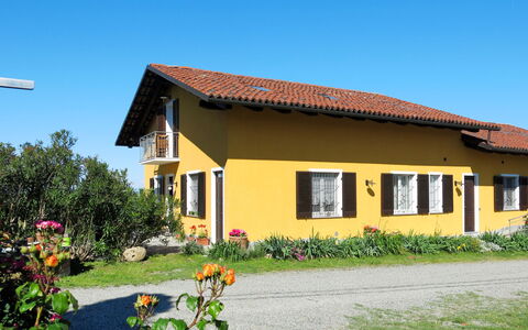 Vinchio 604: Casa, Proprietà, Costruzione, Villetta, Casa, Immobiliare, Giallo, Agriturismo, Lotto, Zona Residenziale
