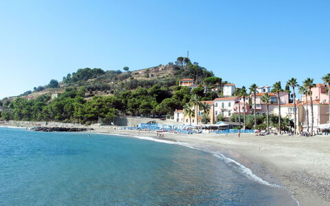Cielsereno (Slr246): Acqua, Cielo, Costruzione, Azzurro, Spiaggia, Costiera E Morfologie Oceanic, Albero, Tempo Libero, Località Balneare