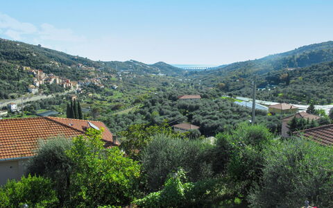 Dolcedo 664: Cielo, Proprietà, Montagna, Pianta, Foglia, Natura, Ambiente Naturale, Albero, Paesaggio Naturale, Nube