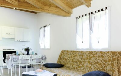 Adriana, Pia Luca & Marco (Pre174) 623.5: Camera, Mobilia, Soffitto, Proprietà, Interior Design, Costruzione, Casa, Parete, Tavolo, Soggiorno