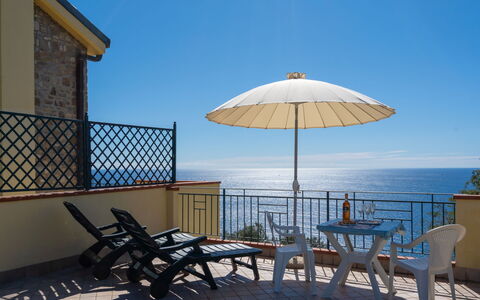 Poggi 620: Proprietà, Mobilia, Cielo, Mare, Ombrello, Costruzione, Tavolo, Vacanza, Camera, Oceano