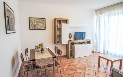 Alloggio:&nbsp;Euroville 633.9