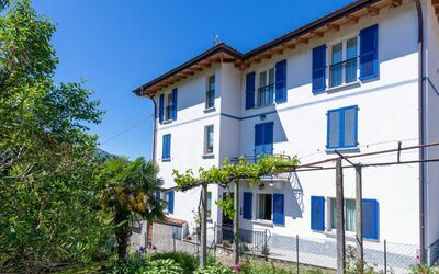 Gera Lario 688: Pianta, Costruzione, Cielo, Proprietà, Finestra, Azzurro, Casa, Albero, Urban Design