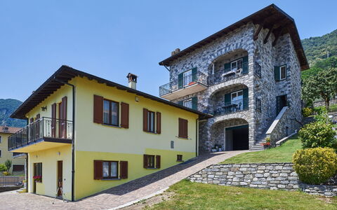 Domaso 645: Cielo, Pianta, Costruzione, Proprietà, Finestra, Casa, Lotto, Villetta, Tetto