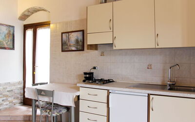 La Tartufaia 651.5: Controsoffitto, Camera, Proprietà, Mobilia, Cucina, Cabinetry, Interior Design, Costruzione, Casa, Pavimento