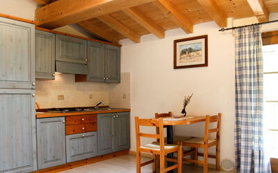 La Tartufaia 651.6: Camera, Proprietà, Mobilia, Soffitto, Costruzione, Interior Design, Cucina, Casa, Fascio, Cabinetry