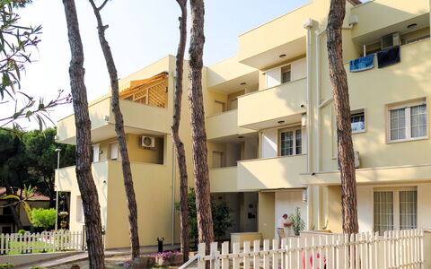 Rosolina Mare 648: Appartamento, Condominio, Balcone, Shade, Hotel, Hacienda
