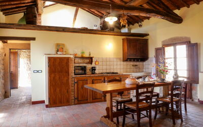 Alloggio:&nbsp;Torretta - Borgo la Civitella 618.4