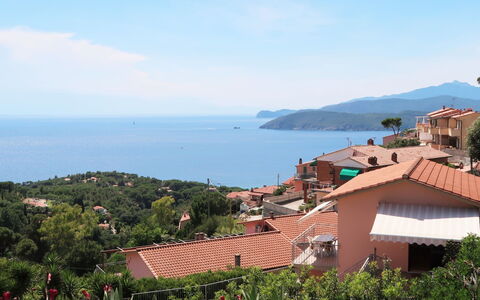 Capoliveri 620: Proprietà, Cittadina, Villaggio, Tetto, Costruzione, Cielo, Costa, Vacanza, Casa, Mare
