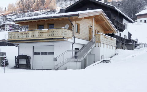 Wildschönau 688: Neve, Inverno, Casa, Proprietà, Casa, Costruzione, Architettura, Immobiliare, Tetto, Hill Station