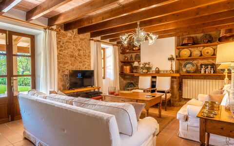 Son Viquet: Mobilia, Proprietà, Costruzione, Legna, Comfort, Finestra, Soggiorno, Pavimento, Pavimentazione, Cornice