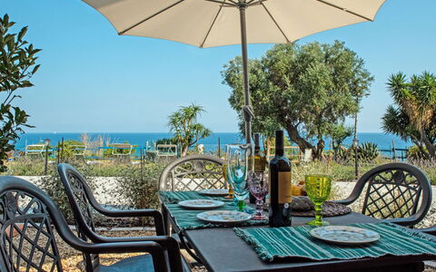 San Lorenzo al Mare 645: Ombrello, Proprietà, Tavolo, Mobilia, Terrazza, Tavolo Esterno, Camera, Immobiliare, Shade, Tempo Libero