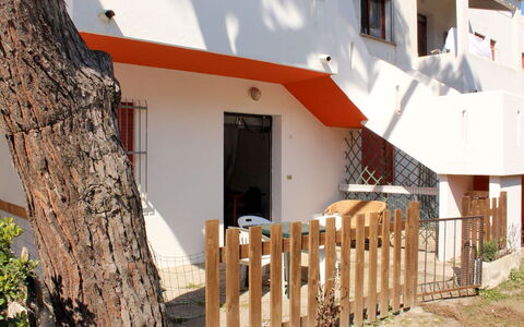 Rosolina Mare 619: Proprietà, Casa, Immobiliare, Costruzione, Casa, Camera, Zona Residenziale, Albero, Facciata, Villetta