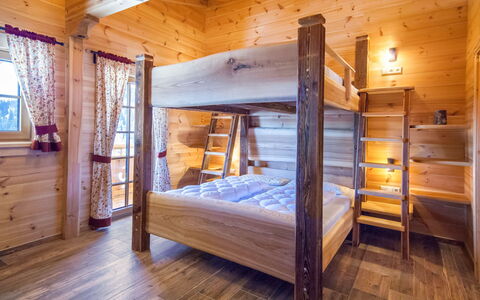 Forstau 601: Letto, Camera, Camera Da Letto, Mobilia, Proprietà, Letto A Baldacchino, Log Cabin, Interior Design, Casa, Costruzione