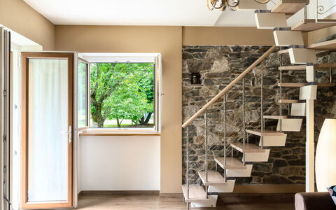 Di Pipot: Proprietà, Camera, Interior Design, Soffitto, Parete, Le Scale, Pavimento, Costruzione, Casa, Architettura