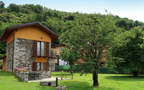 Di Pipot: Pianta, Cielo, Proprietà, Verde, Costruzione, Paesaggio Naturale, Albero, Lotto, Vegetazione, Casa