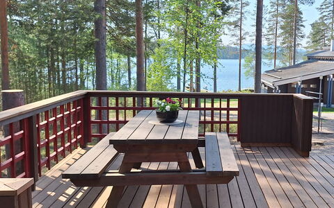 Hiisiranta E4: Legna, Villetta, Log Cabin, Foresta, Capannone, Edifici Giardino, Larice, Woodland, Color Legno