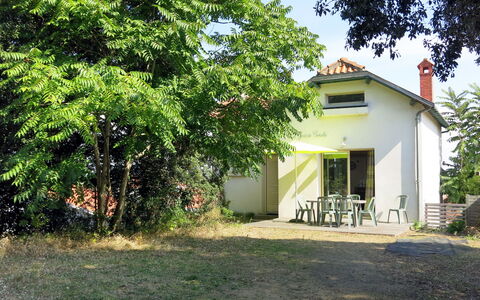 La Grande Conche: Proprietà, Casa, Immobiliare, Casa, Costruzione, Albero, Villetta, Architettura, Lotto, Area Rurale