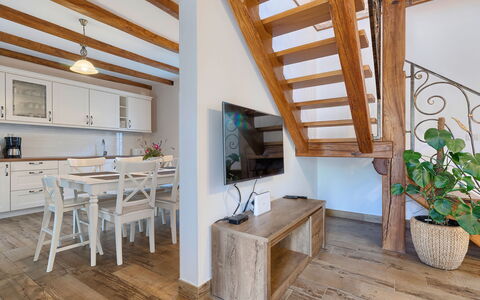 The Mulberry Stonehouse: Camera, Proprietà, Costruzione, Interior Design, Casa, Mobilia, Pavimento, Soffitto, Pavimento In Legno, Fascio