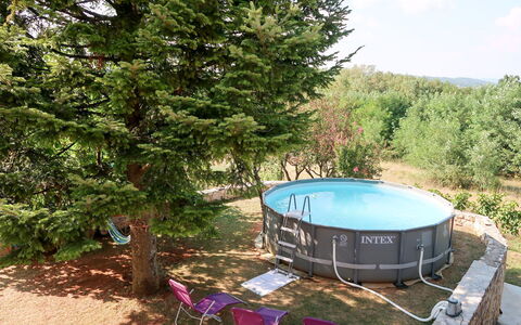 Labin 797: Proprietà, Albero, Immobiliare, Casa, Casa, Piscina, Paesaggio, Backyard, Pianta, Cortile