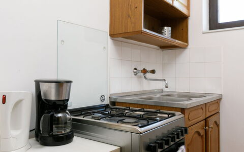 Antal: Elettrodomestico Da Cucina, Cucina, Apparecchio Major, Controsoffitto, Cucina Stufa, Elettrodomestico, Stufa, Legna, Stufa A Gas, Lavandino Della Cucina