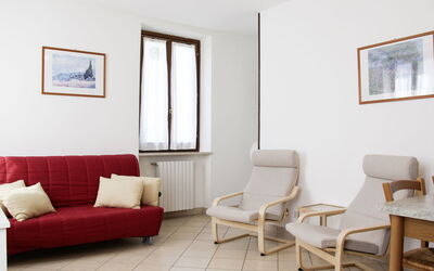 Ca' Bottrigo 702.2: Cornice, Mobilia, Legna, Comfort, Sedia, Interior Design, Pavimentazione, Pavimento, Soggiorno