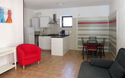 Rustico (Gaa123) 715.4: Camera, Proprietà, Mobilia, Costruzione, Interior Design, Pavimento, Soggiorno, Casa, Loft, Appartamento
