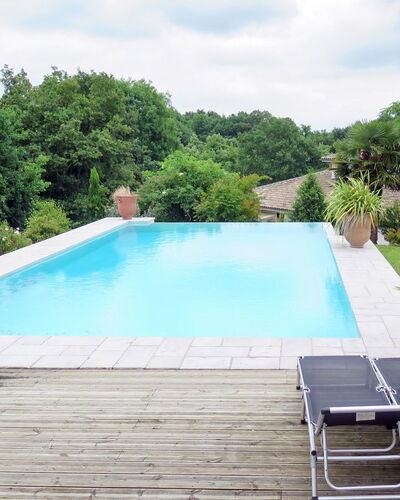Aucéloun
