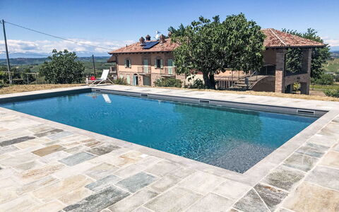 Antica Cascina: Piscina, Materiale Composito, Flagstone, Piastrella, Giochi D'Acqua, Calcestruzzo, Cobblestone