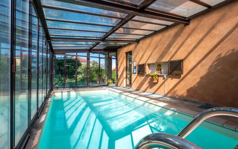 I Briganti: Acqua, Pianta, Mobilia, Costruzione, Piscina, Azzurro, Shade, Sedia, Finestra, Tempo Libero