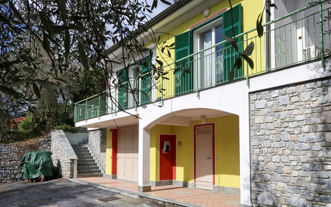 Innovativa: Proprietà, Casa, Costruzione, Casa, Immobiliare, Architettura, Giallo, Facciata, Zona Residenziale, Camera