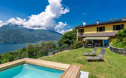 Varenna 634: Piscina, Catena Montuosa, Eco Hotel, Ricorrere, Estate, Valle, Villa, Landscaping, Resort Citta ', Backyard