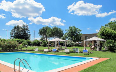 Massa Marittima 649: Piscina, Proprietà, Immobiliare, Casa, Zona Residenziale, Tempo Libero, Erba, Costruzione, Casa, Vacanza