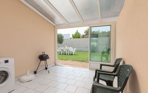 Brive 2: Proprietà, Costruzione, Pianta, Interior Design, Legna, Pavimentazione, Shade, Casa, Pavimento, Pianta Della Casa