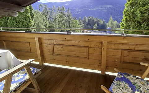 Saalfelden am Steinernen Meer 613: Legna, Color Legno, Latifoglie, Plank, Sedia, Balcone, Vernice, Legname, Eco Hotel, Deck