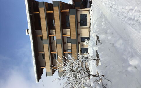 Eberharter: Costruzione, Finestra, Cielo, Casa, Neve, Mondo, Pianta, Urban Design, Nube, Facciata