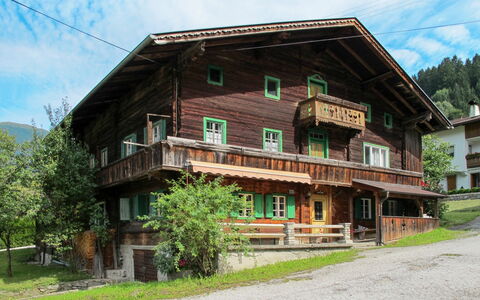 Geislerhütte: Nube, Pianta, Cielo, Costruzione, Finestra, Legna, Albero, Casa, Villetta, Quartiere