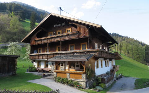 Schoberhof: Pianta, Nube, Cielo, Costruzione, Montagna, Finestra, Albero, Paesaggio Naturale, Casa, Erba