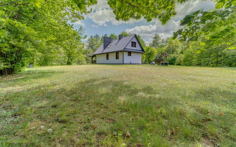 Zatylówka Dom Na Wyspie: Erba, Albero, Arbusto, Pascolo, Villetta, Area Rurale, Lotto, Plain, Casa, Prato