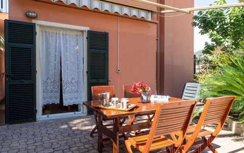 Degli Aranci (Imp385): Proprietà, Costruzione, Casa, Immobiliare, Terrazza, Mobilia, Camera, Casa, Backyard, Portico