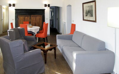 Camelot (Flg204) 660.5: Mobilia, Soggiorno, Camera, Proprietà, Interior Design, Divano, Pavimento, Costruzione, Divano Letto, Tavolo