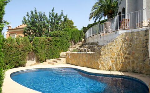 Ayora: Piscina, Proprietà, Backyard, Acqua, Immobiliare, Costruzione, Tempo Libero, Casa, Villa, Estate