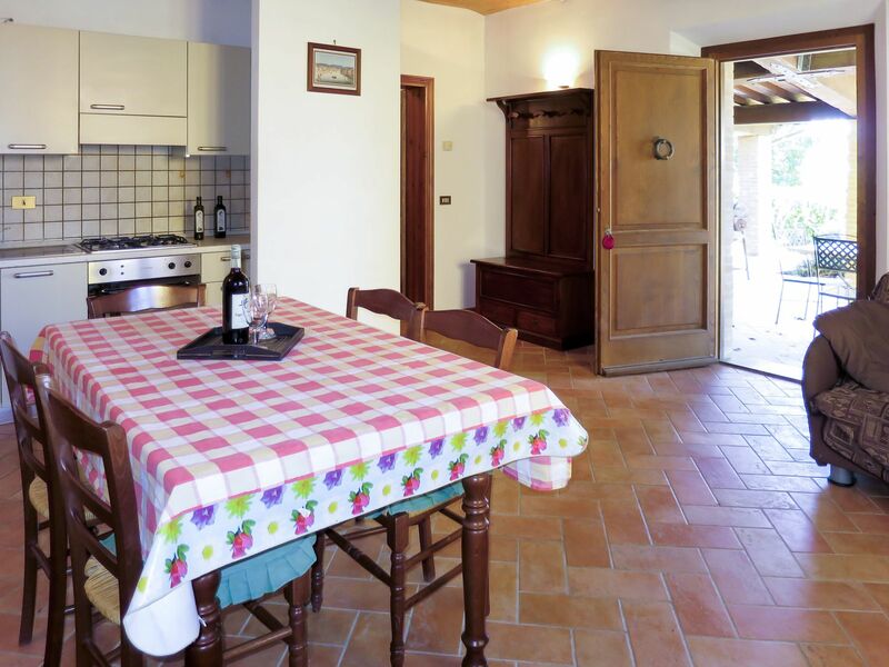 Alloggio:&nbsp;Tortora 649.5