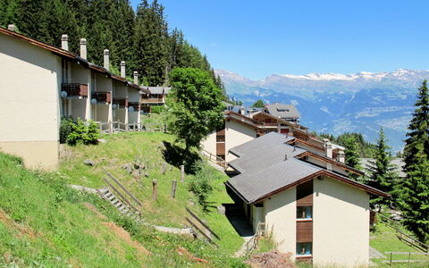 Thyon-Les Collons 626: Geografia Montane, Montagna, Proprietà, Casa, Catena Montuosa, Alpi, Hill Station, Immobiliare, Paesino Di Montagna, Architettura