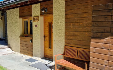 Thyon-Les Collons 626: Costruzione, Legna, Shade, Porta, Panchina, Brick, Finestra, Muratura, Villetta, Raccordo