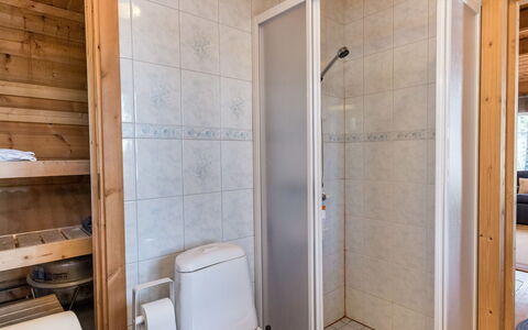 Pirttiniemi: Mobilia, Sedia, Mobili Da Esterno, Tavolo, Legna, Tavolo Esterno, Cucina & Sala Da Pranzo Tavolo, Shade, Giardino, Ombrello