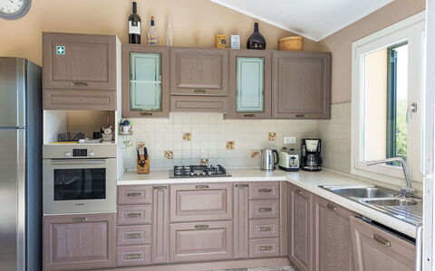 Settimo Cielo (Dol400): Cucina, Cabinetry, Legna, Elettrodomestico Da Cucina, Apparecchio Major, Mobilia, Interior Design, Controsoffitto, Credenza, Casa