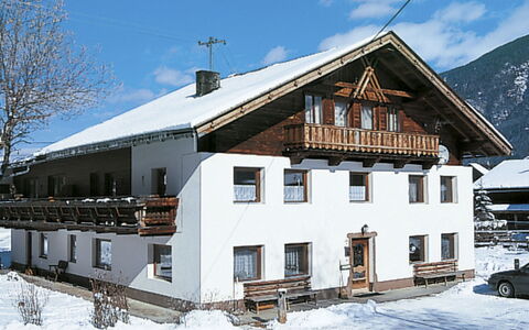 Alpenglühen: Cielo, Nube, Neve, Finestra, Costruzione, Pendenza, Casa, Albero, Ruota