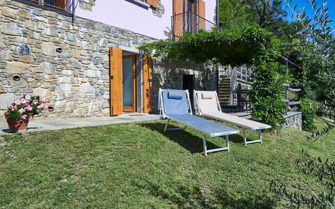Residenza la Sassicaia: Pianta, Finestra, Costruzione, Lotto, Shade, Erba, Urban Design, Casa, Mobili Da Esterno, Villetta