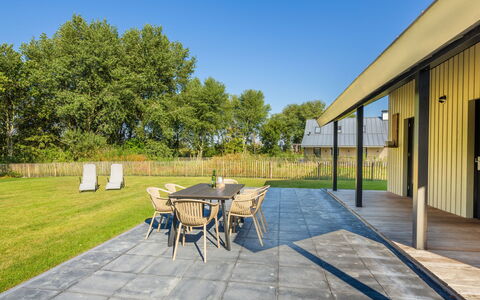 Oesterdam Resort: Proprietà, Immobiliare, Casa, Casa, Cortile, Costruzione, Backyard, Estate, Architettura, Albero